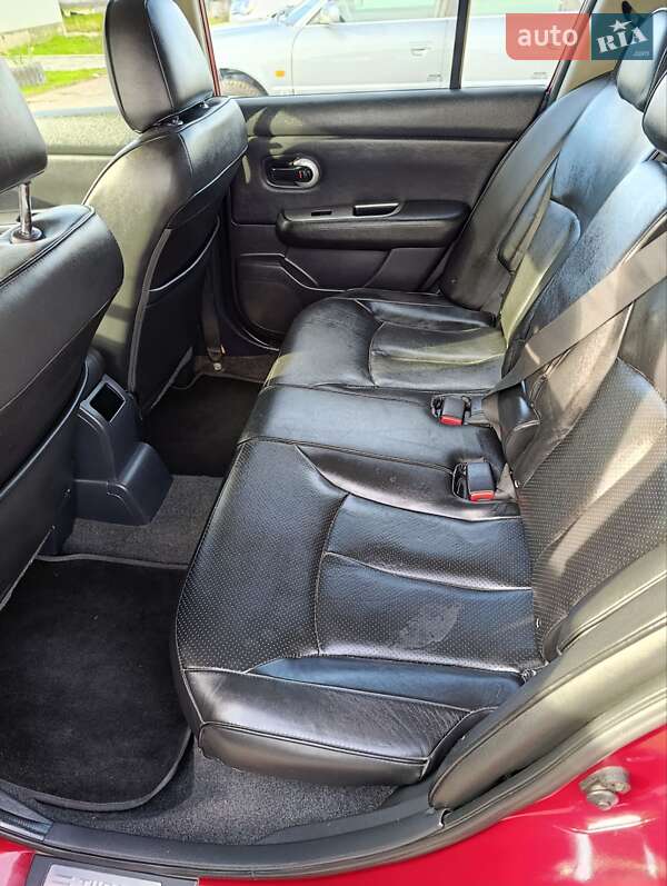 Хэтчбек Nissan TIIDA 2008 в Одессе фото 3 Хэтчбек Nissan TIIDA 2008 в Одессе