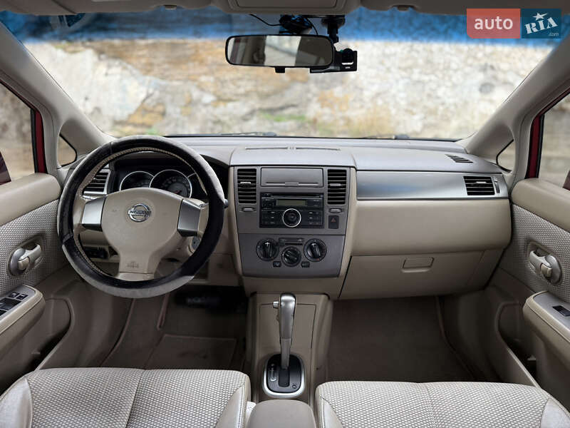 Седан Nissan TIIDA 2008 в Одессе