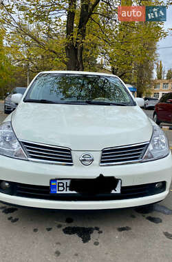 Седан Nissan TIIDA 2006 в Одесі