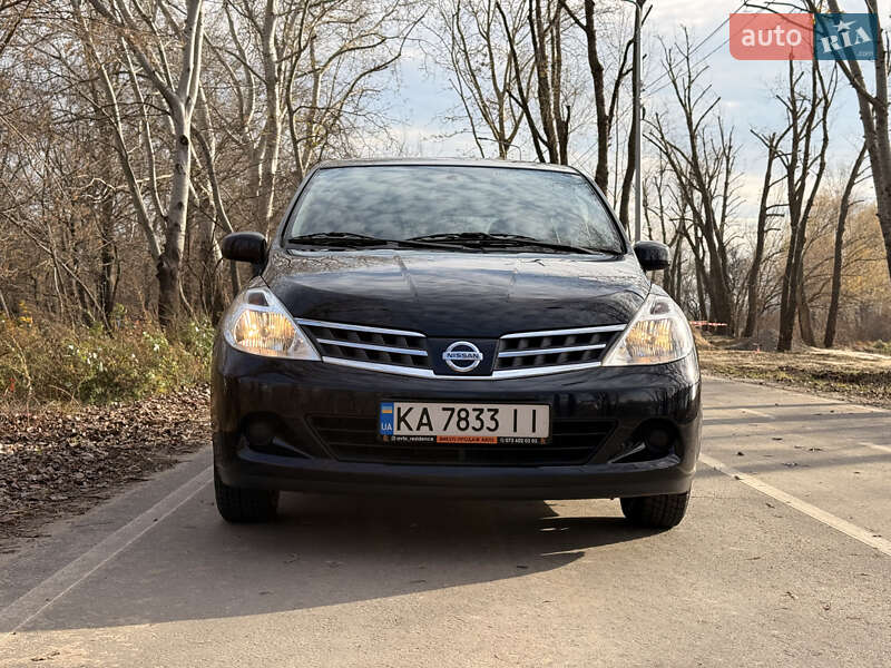 Хэтчбек Nissan TIIDA 2011 в Киеве фото 17 Хэтчбек Nissan TIIDA 2011 в Киеве