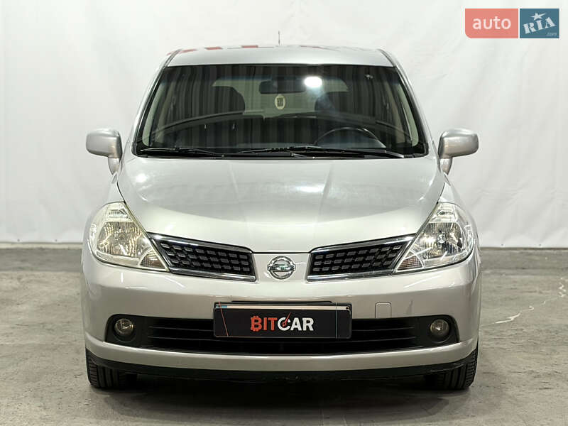 Хэтчбек Nissan TIIDA 2008 в Одессе