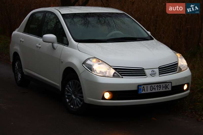 Седан Nissan TIIDA 2007 в Белой Церкви