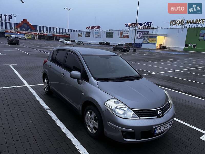 Хэтчбек Nissan TIIDA 2007 в Виннице фото Хэтчбек Nissan TIIDA 2007 в Виннице