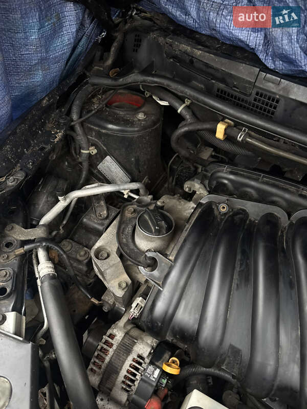 Хэтчбек Nissan TIIDA 2008 в Виннице