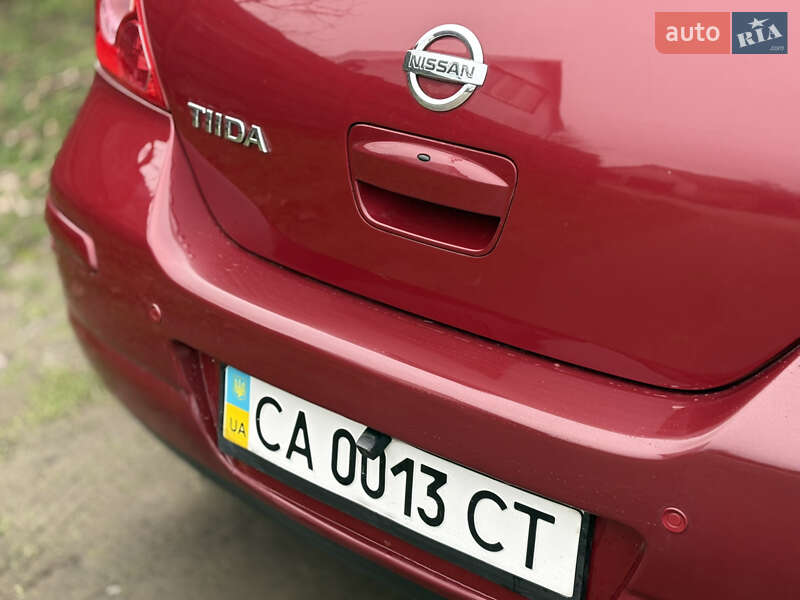 Хетчбек Nissan TIIDA 2008 в Звенигородці