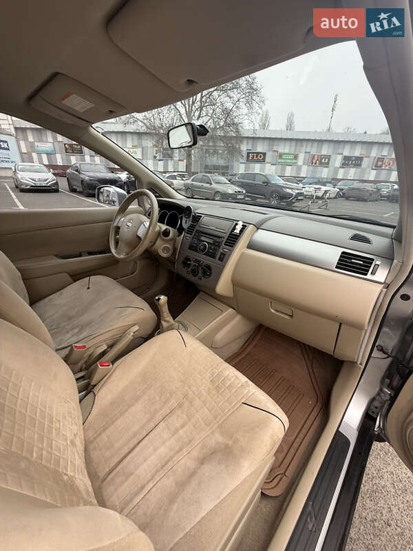 Седан Nissan TIIDA 2007 в Одесі