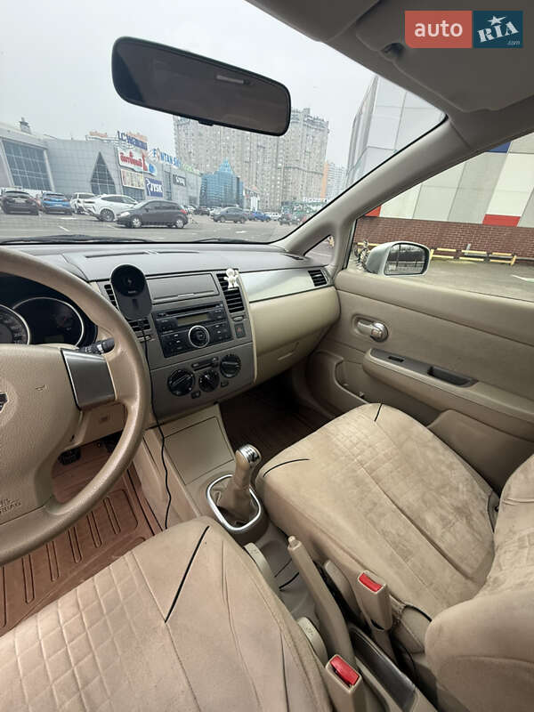 Седан Nissan TIIDA 2007 в Одесі