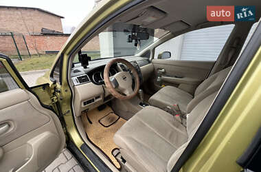 Хэтчбек Nissan TIIDA 2008 в Хмельницком