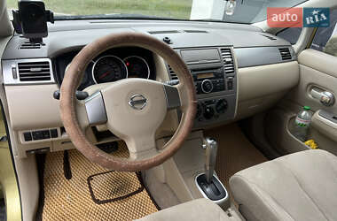 Хэтчбек Nissan TIIDA 2008 в Хмельницком