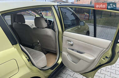 Хэтчбек Nissan TIIDA 2008 в Хмельницком