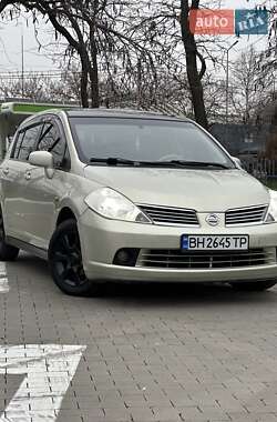 Хэтчбек Nissan TIIDA 2006 в Одессе
