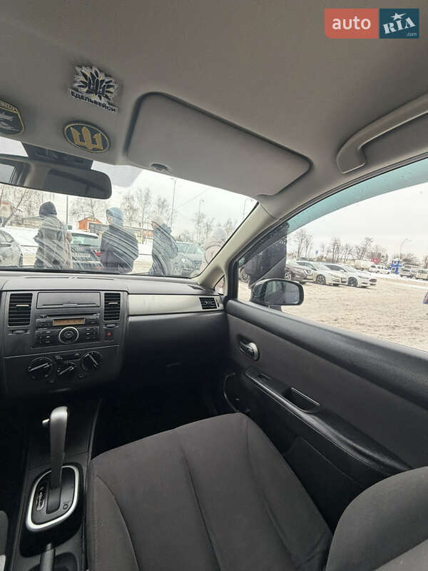 Хэтчбек Nissan TIIDA 2008 в Киеве фото 40 Хэтчбек Nissan TIIDA 2008 в Киеве