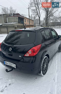 Хэтчбек Nissan TIIDA 2008 в Белгороде-Днестровском