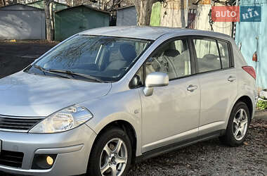 Хетчбек Nissan TIIDA 2008 в Одесі