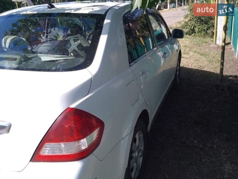 Седан Nissan TIIDA 2008 в Любашівці