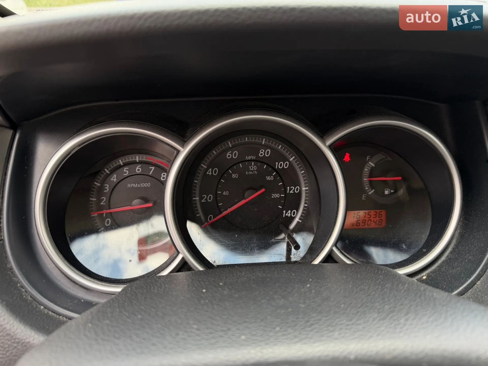 2010 Nissan Tiida - мініатюра 10