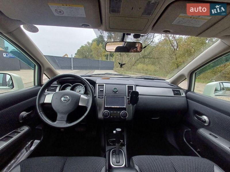 Хэтчбек Nissan TIIDA 2012 в Киеве фото 7 Хэтчбек Nissan TIIDA 2012 в Киеве