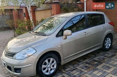 Хетчбек Nissan TIIDA 2011 в Миколаєві