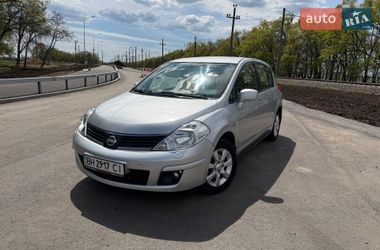 Хэтчбек Nissan TIIDA 2007 в Одессе