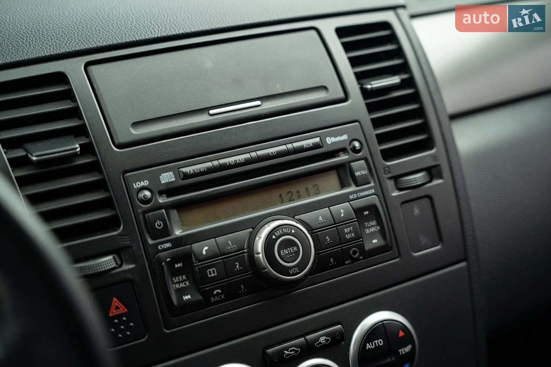 2010 Nissan Tiida - мініатюра 23