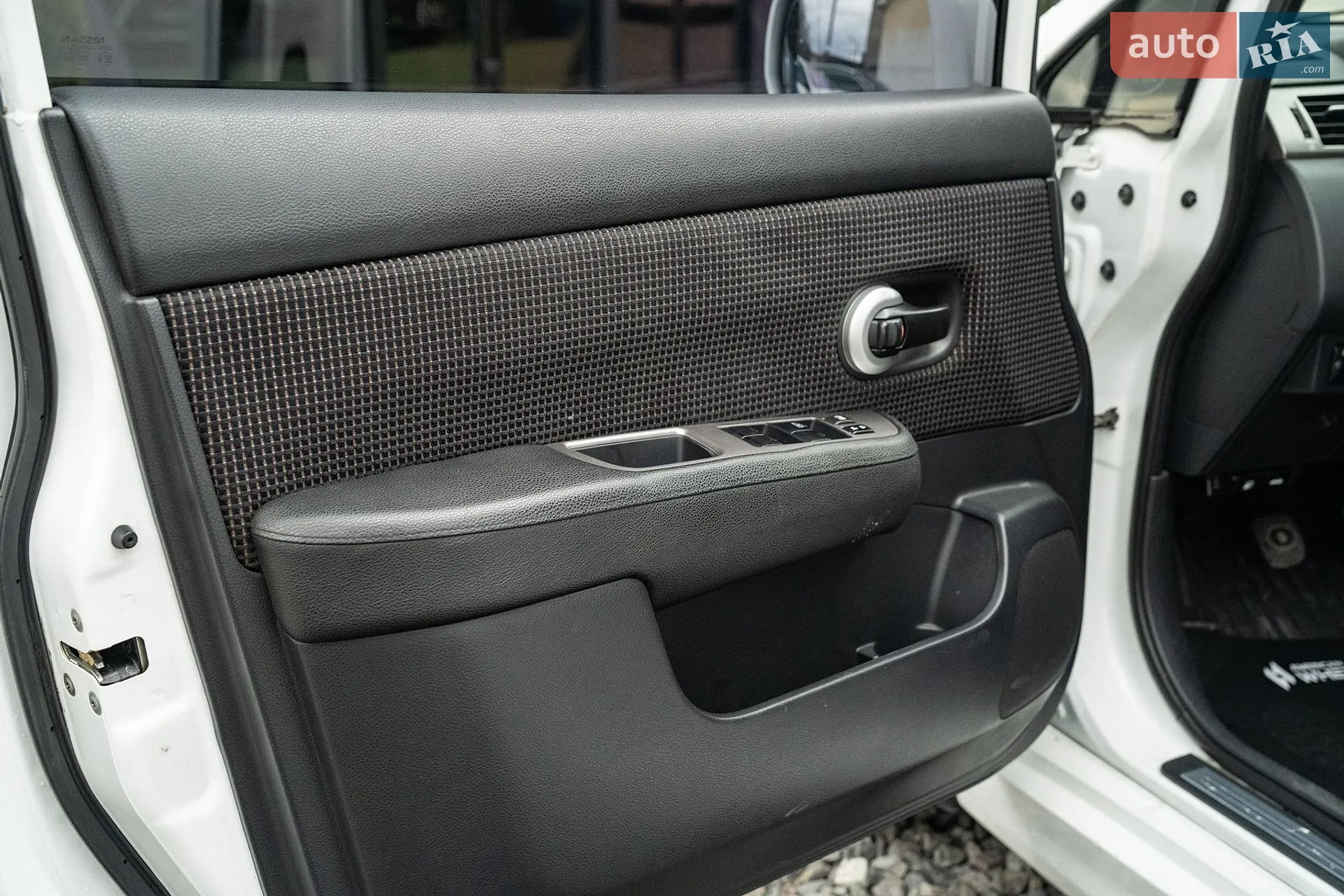 2010 Nissan Tiida - мініатюра 31