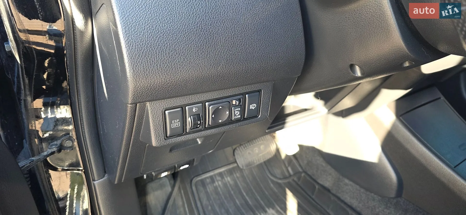 2013 Nissan Tiida - мініатюра 12