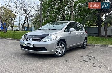 Хэтчбек Nissan TIIDA 2008 в Одессе