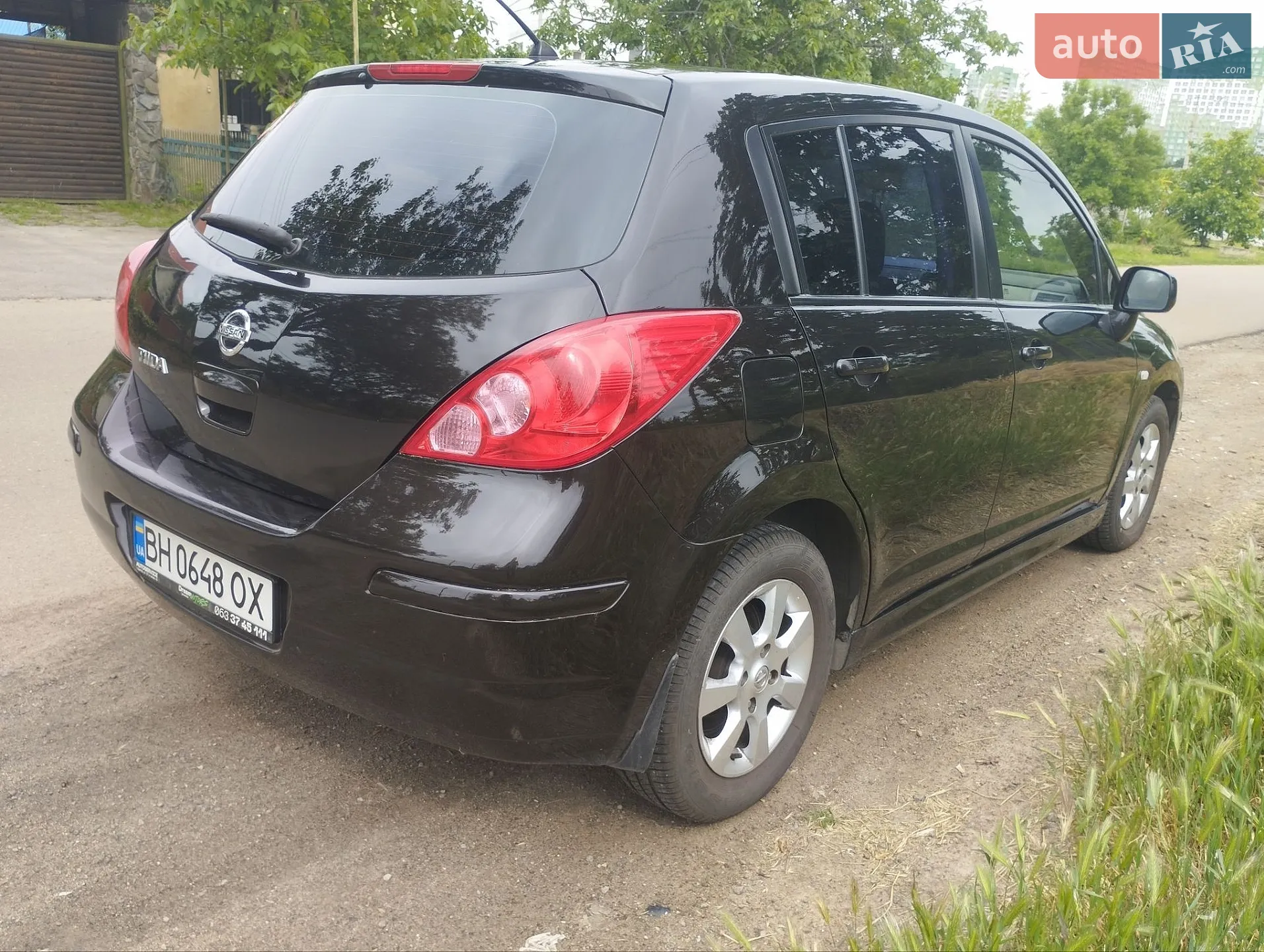 2010 Nissan Tiida - мініатюра 6