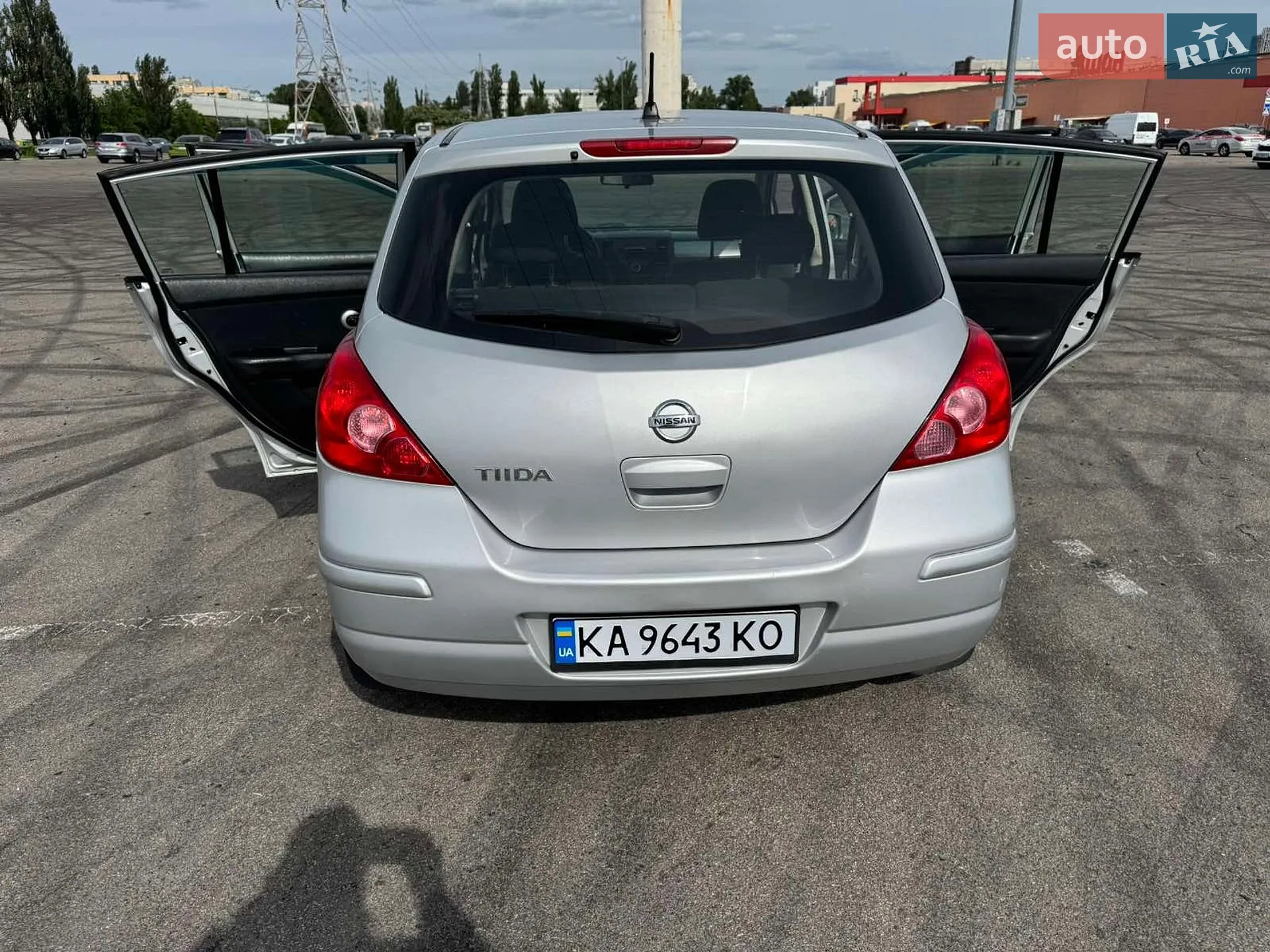 2013 Nissan Tiida - мініатюра 2