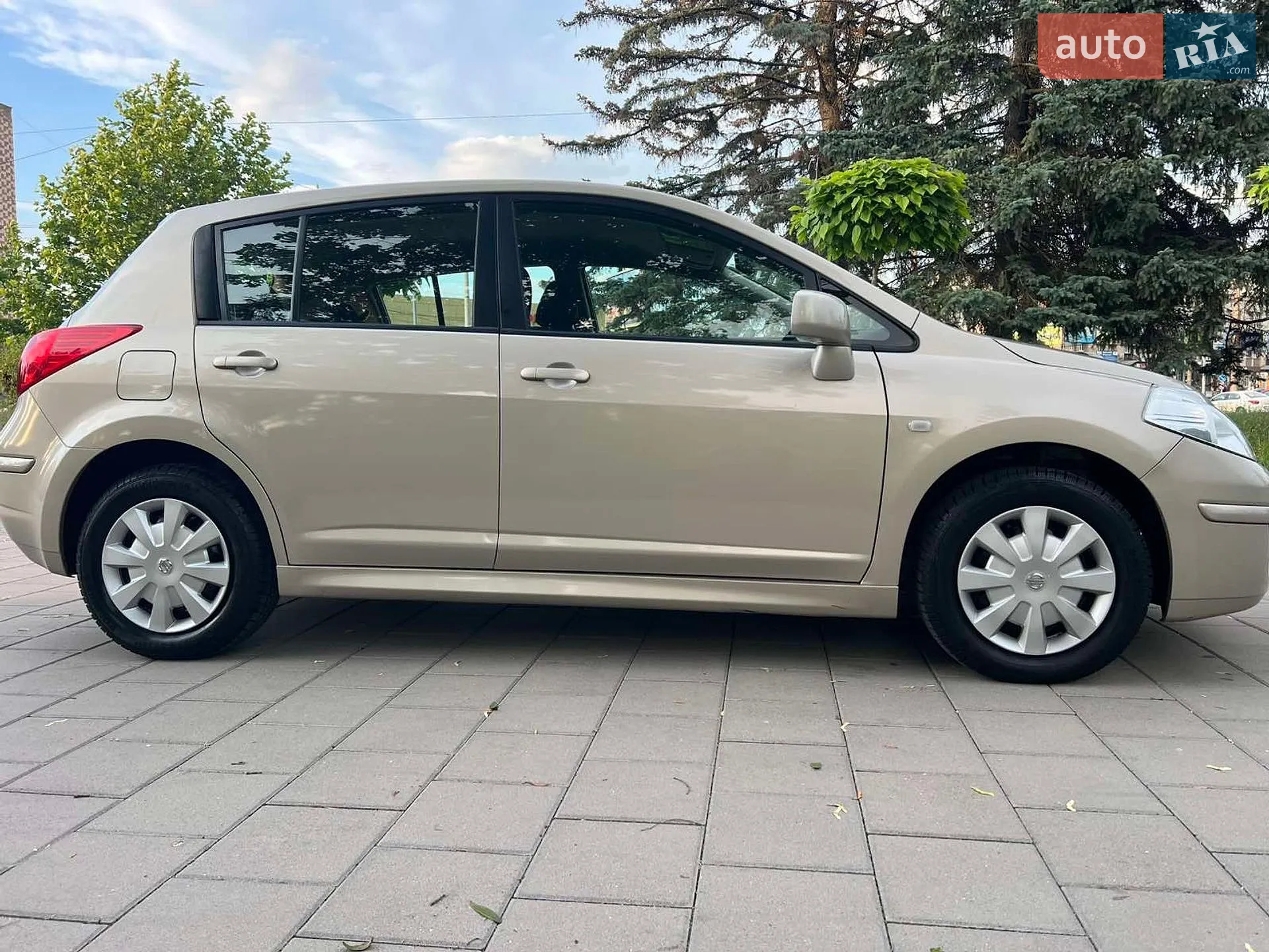 2012 Nissan Tiida - мініатюра 15