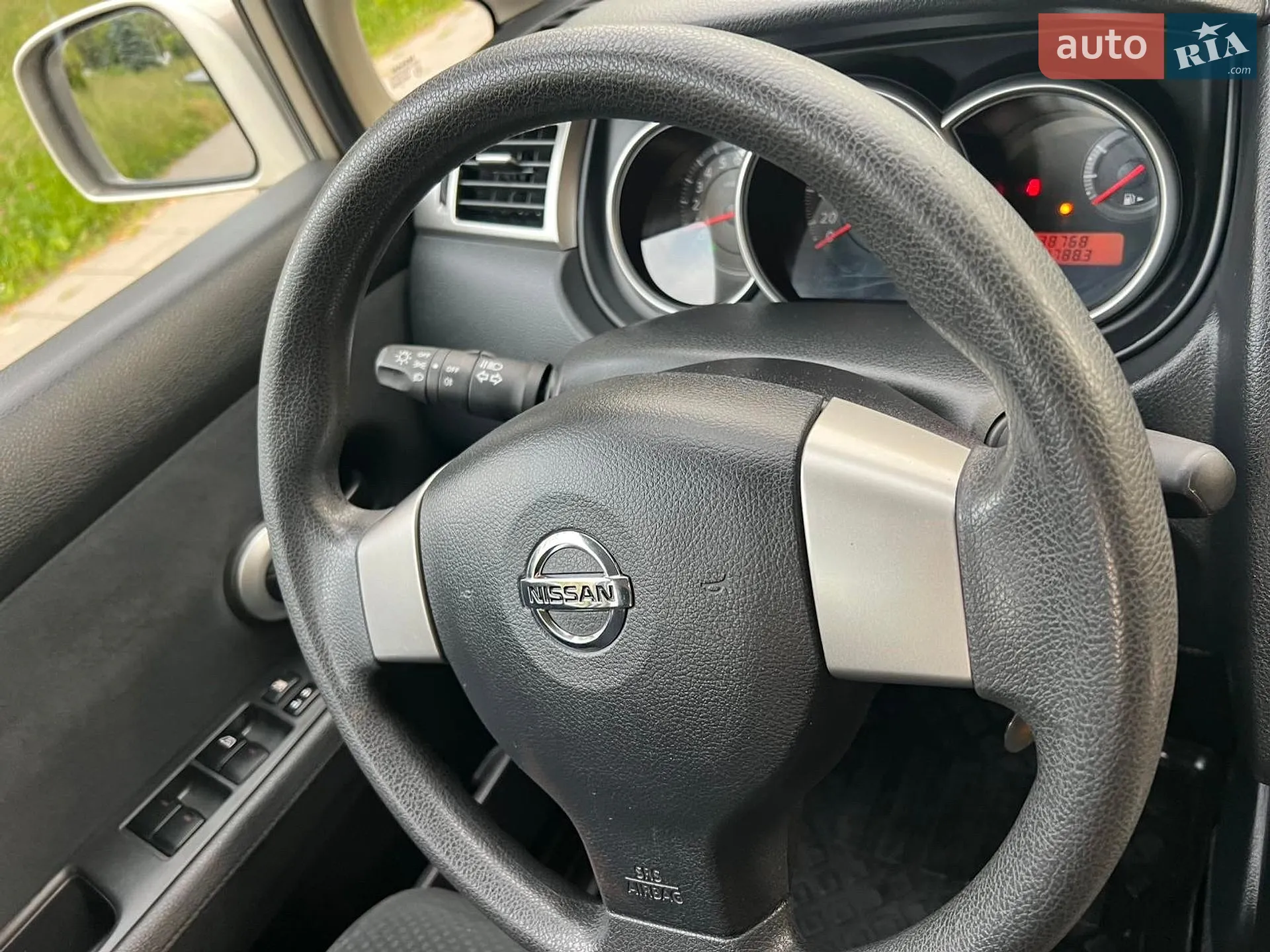 2012 Nissan Tiida - мініатюра 42