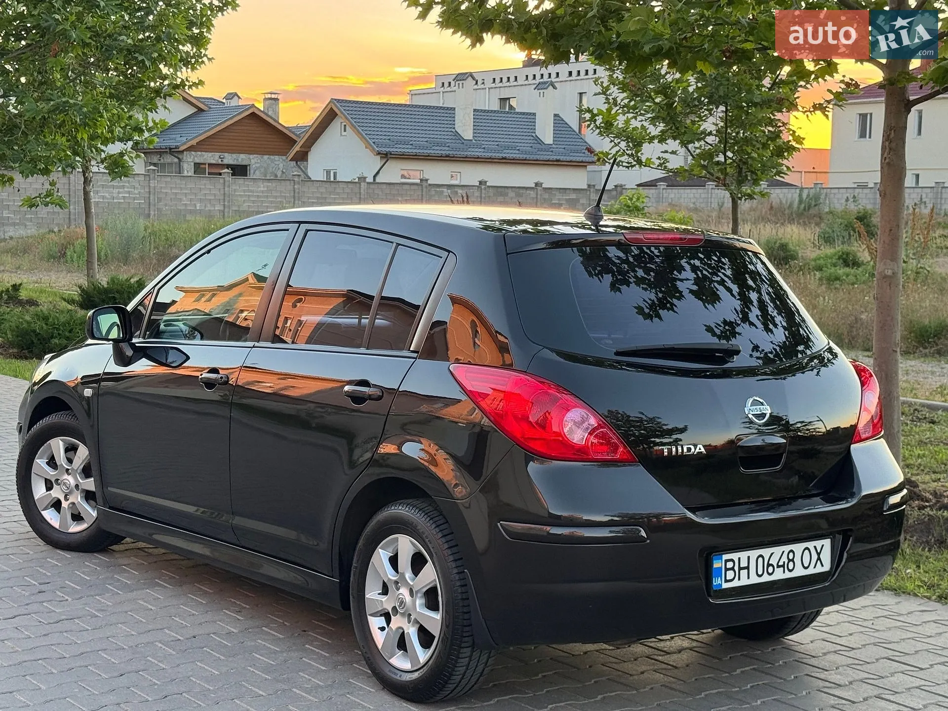 2010 Nissan Tiida - мініатюра 22