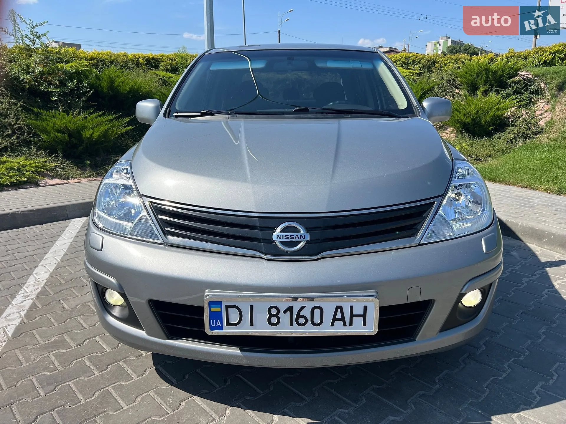 2010 Nissan Tiida - мініатюра 3