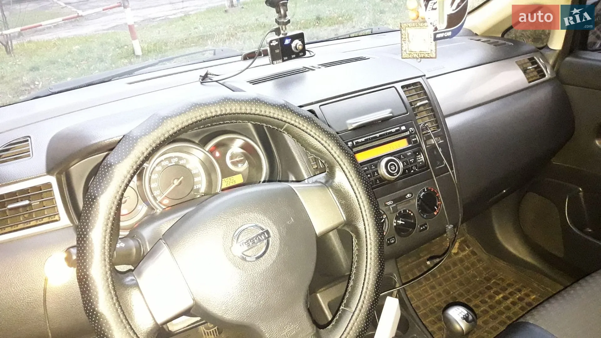 2010 Nissan Tiida - мініатюра 8