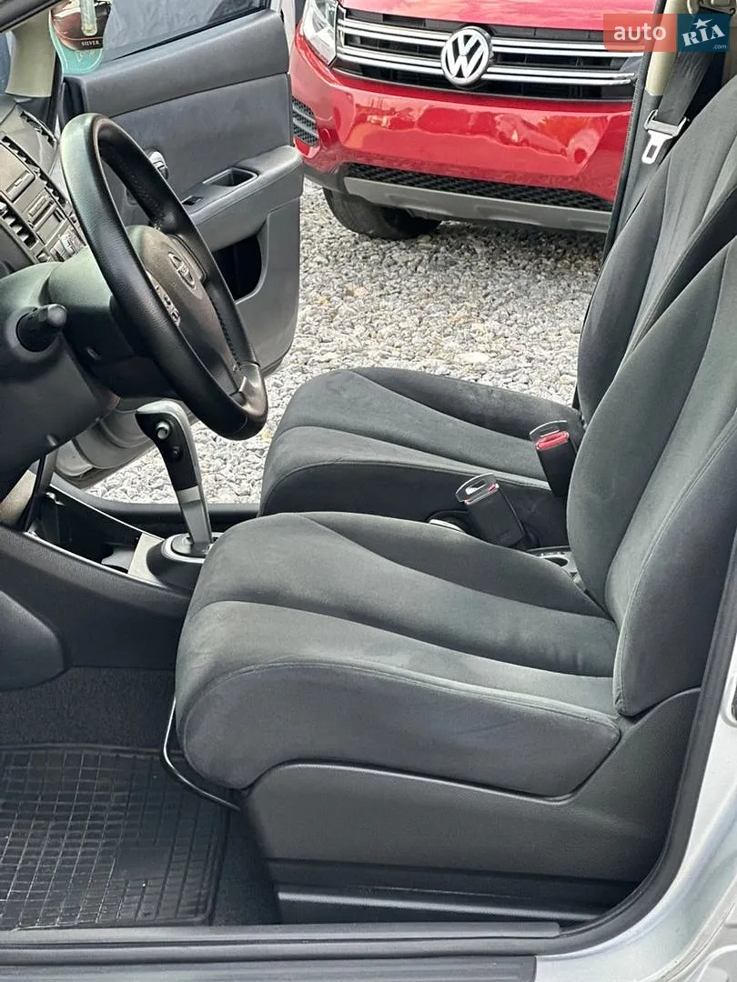 2010 Nissan Tiida - мініатюра 15