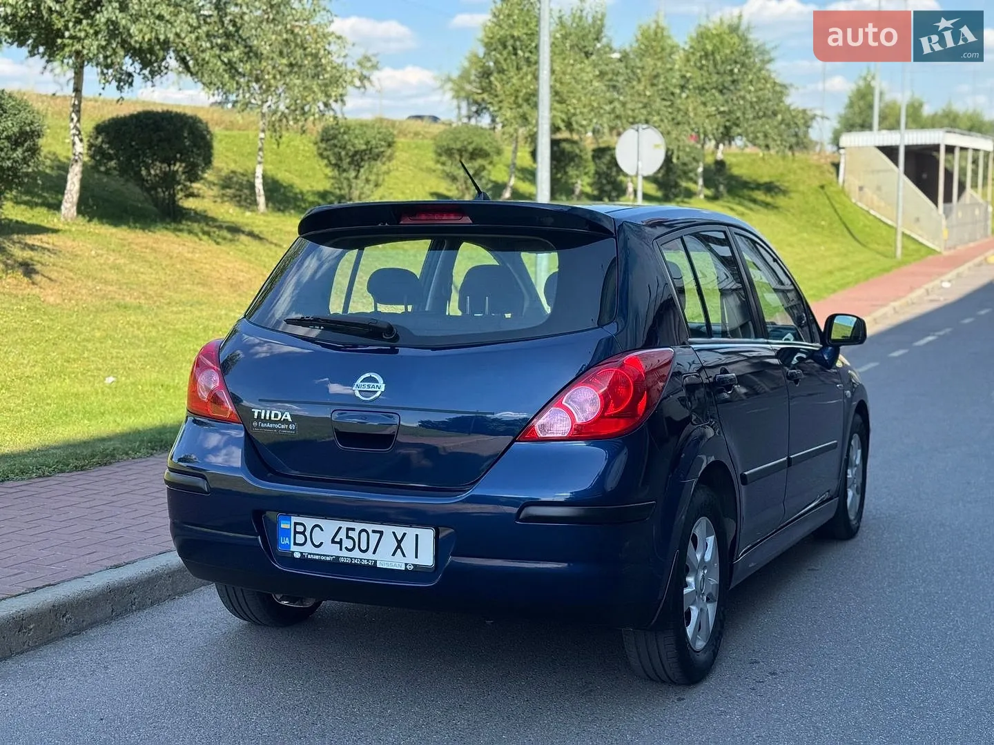 2012 Nissan Tiida - мініатюра 6