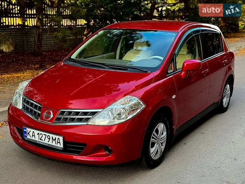 Nissan TIIDA