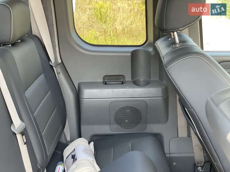 Пікап Nissan Titan 2006 в Києві