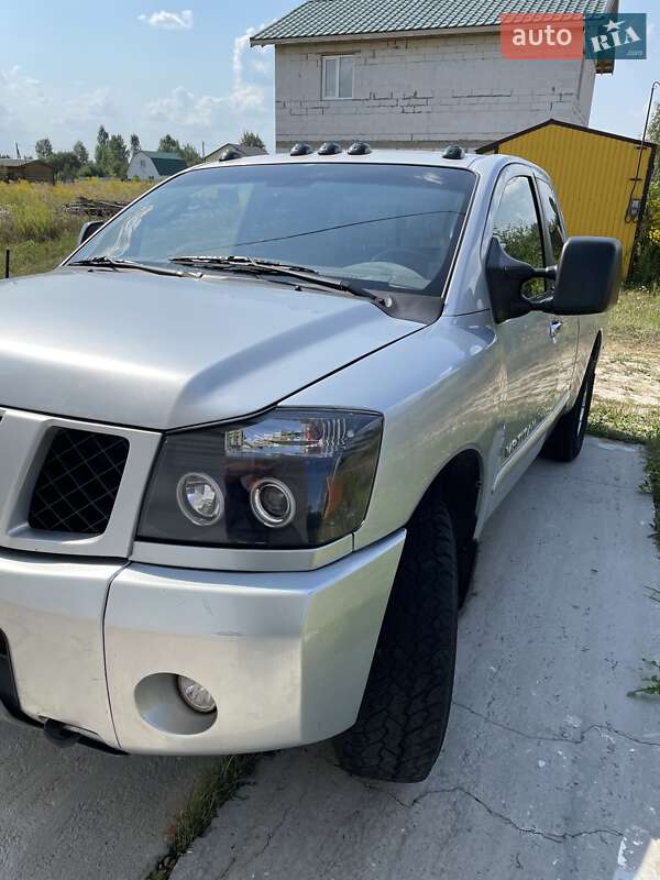 Пікап Nissan Titan 2006 в Києві