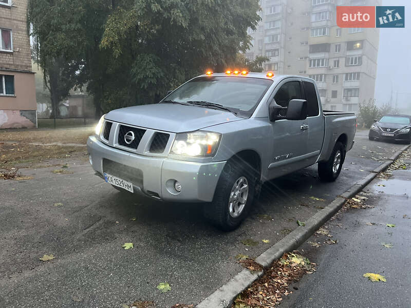 Пікап Nissan Titan 2006 в Києві