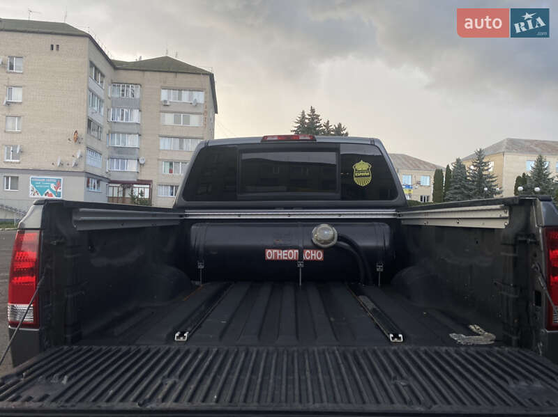 Пікап Nissan Titan 2014 в Томашполі