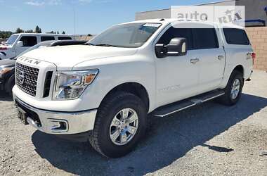 Nissan Titan 2019