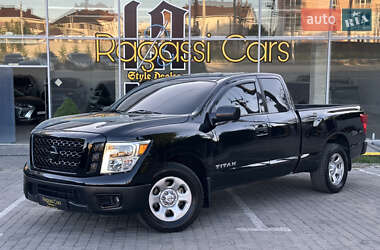 Пикап Nissan Titan 2017 в Одессе