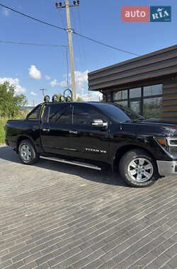 Пікап Nissan Titan 2018 в Києві