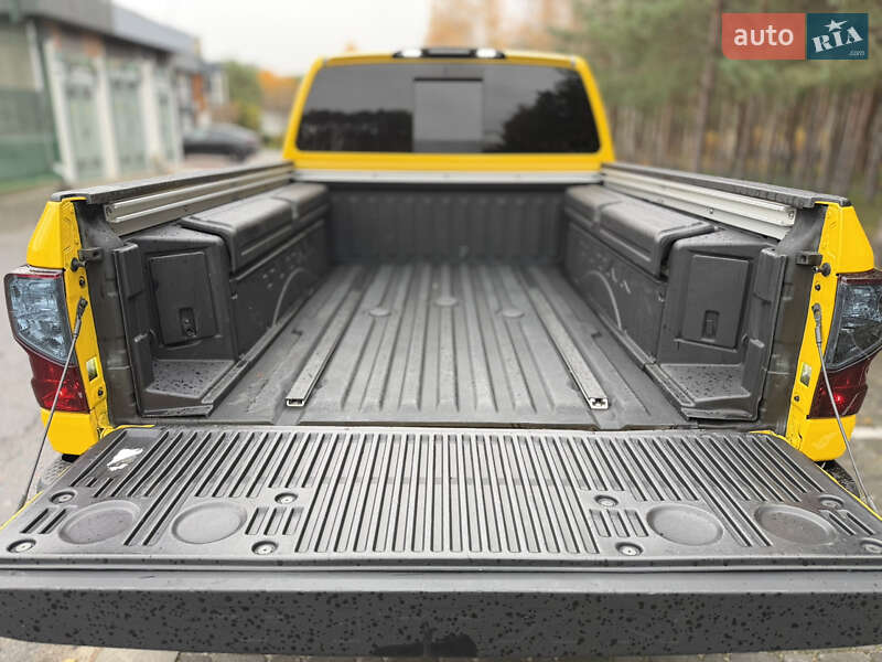 Пікап Nissan Titan 2018 в Києві