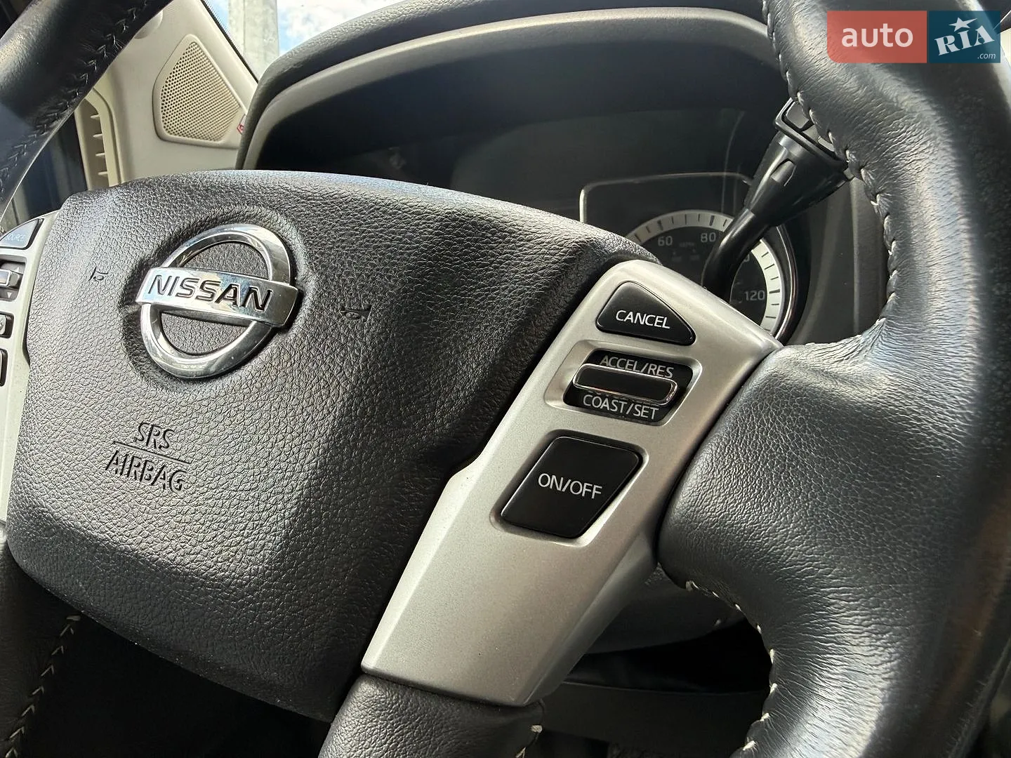 2016 Nissan Titan - мініатюра 22