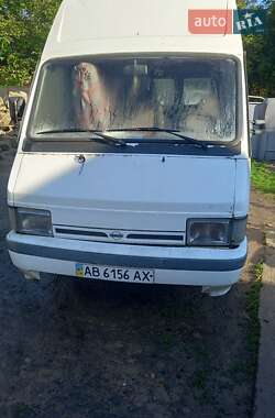 Минивэн Nissan Trade 1998 в 