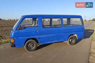 Мінівен Nissan Urvan 1993 в Одесі