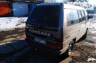 Минивэн Nissan Vanette 1990 в Краматорске