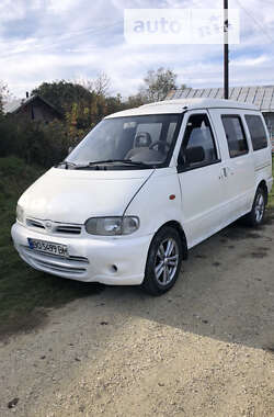 Мінівен Nissan Vanette 1999 в Підволочиську